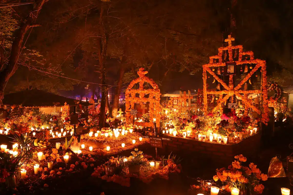 Altar del Día de Muertos