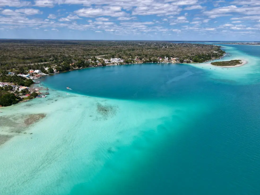 bacalar lagune aux 7 couleurs